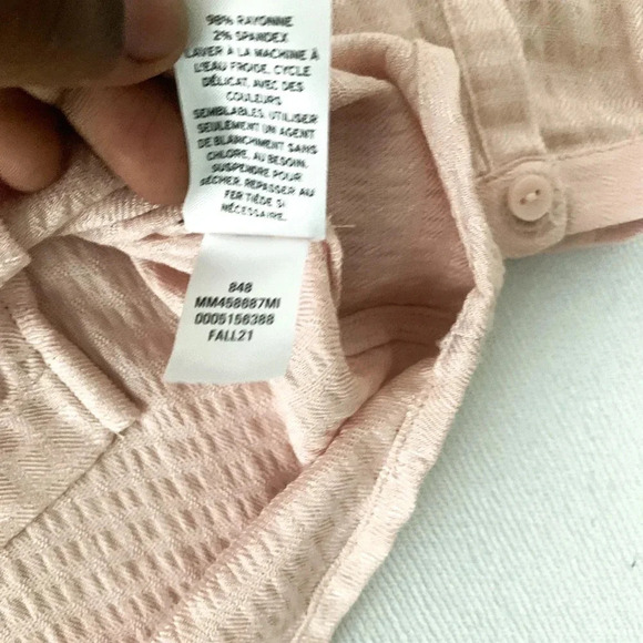 Melrose and Market light pink button down linen shirt pocket size large in Women - Picture 7 of 7